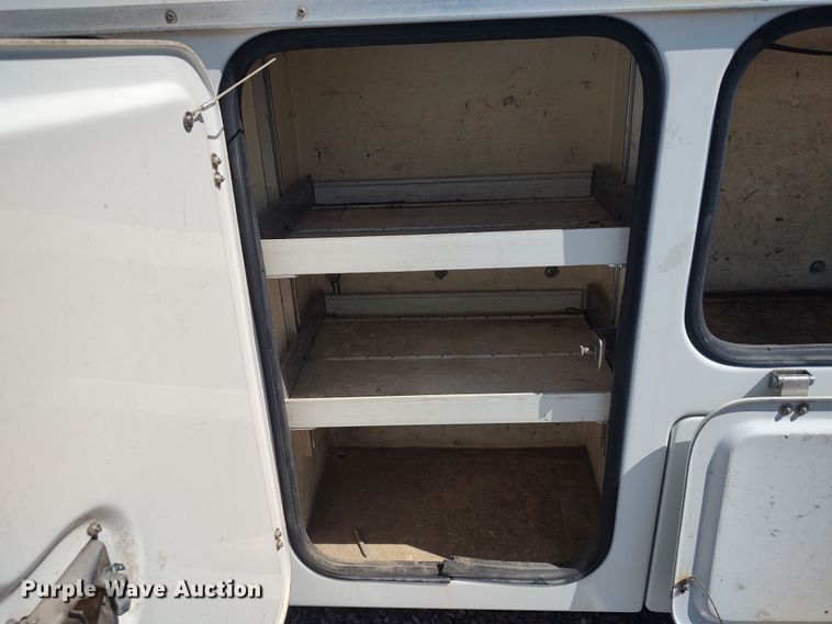 image for item LK9059 2007 Ford F550 Super Duty XL  bucket truck