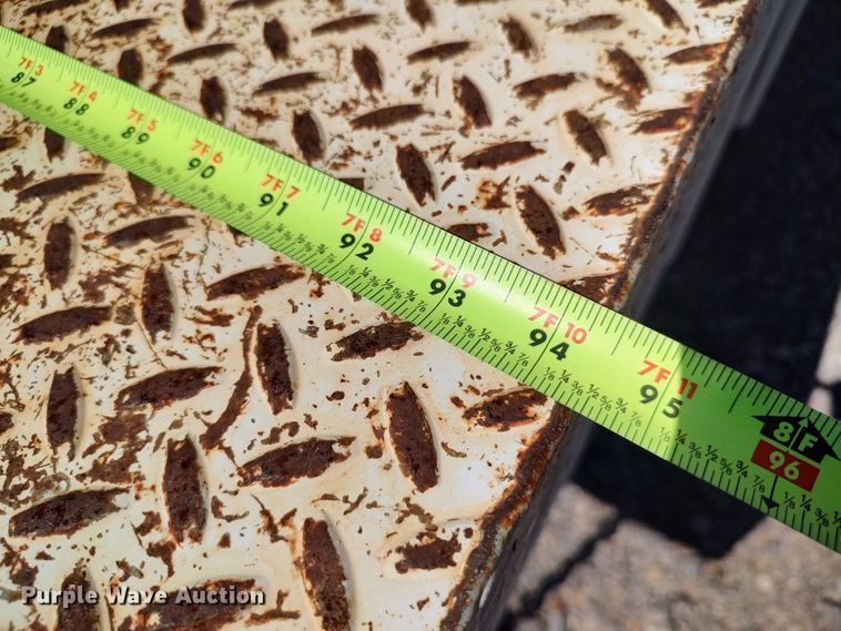 image for item LK9059 2007 Ford F550 Super Duty XL  bucket truck