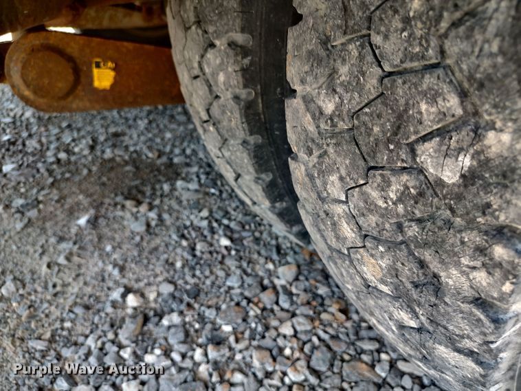 image for item LK9059 2007 Ford F550 Super Duty XL  bucket truck