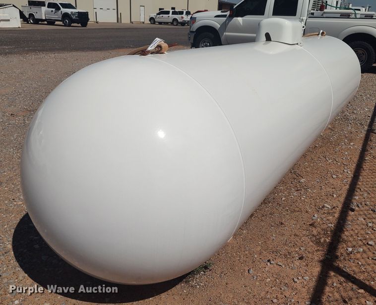 image for item LK9069 Propane tank
