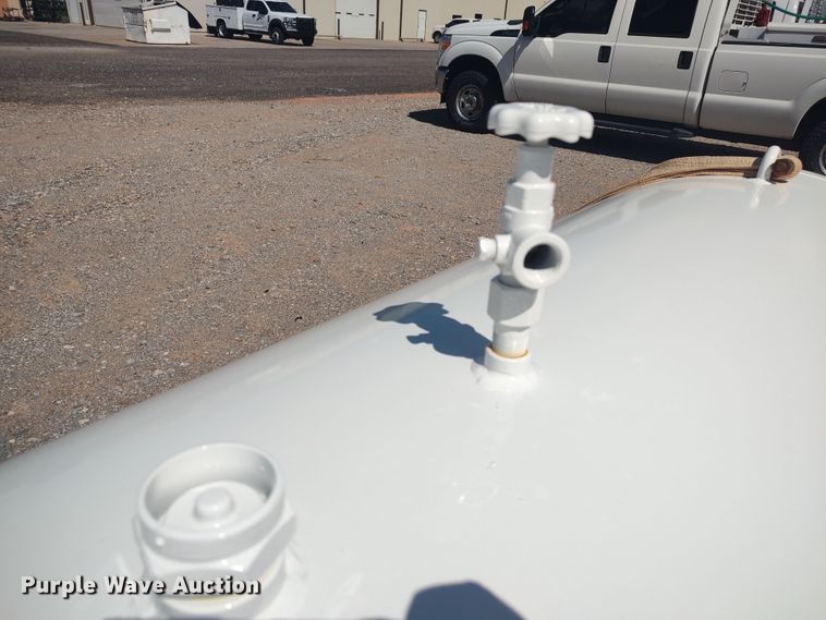 image for item LK9069 Propane tank