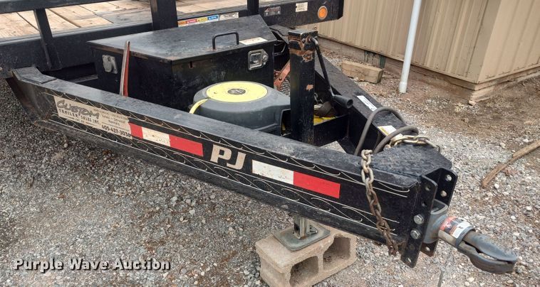 image for item LK9087 2018 PJ  tilt deck equipment trailer