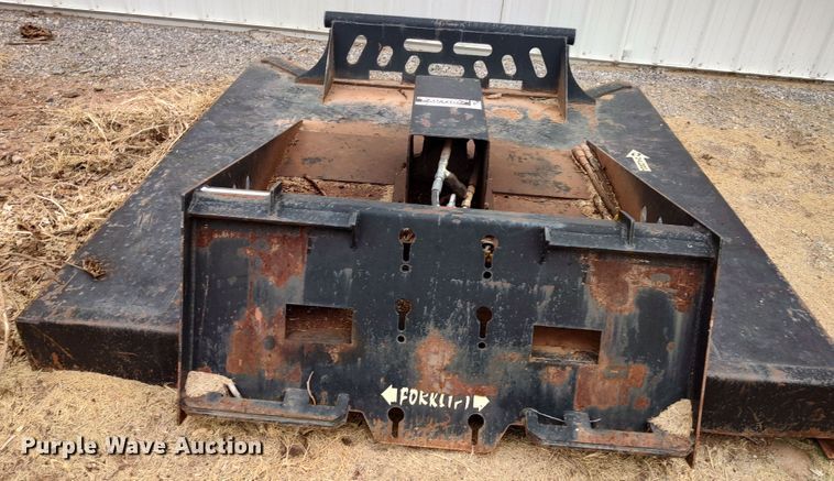 image for item LK9093 Skid steer rotary mower