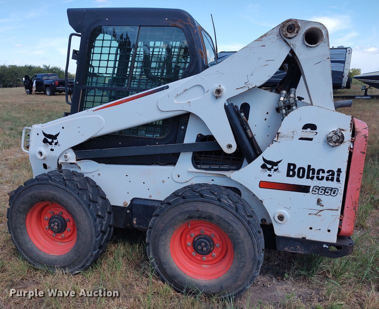 image for item LK9099 2014 Bobcat S650  skid steer loader