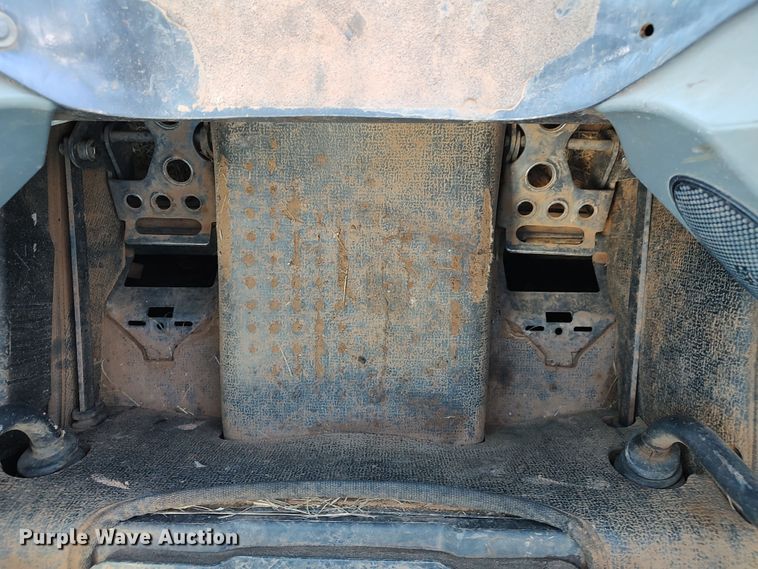 image for item LK9099 2014 Bobcat S650  skid steer loader