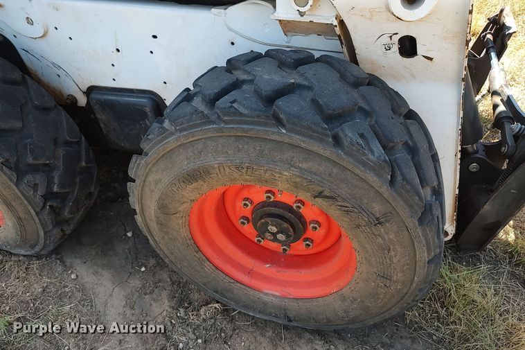 image for item LK9099 2014 Bobcat S650  skid steer loader