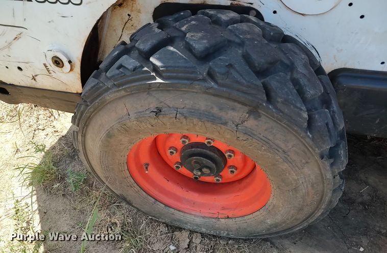 image for item LK9099 2014 Bobcat S650  skid steer loader