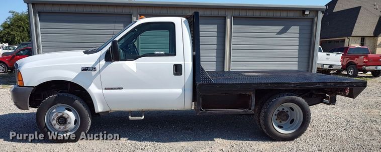 image for item LK9127 2000 Ford F450 Super Duty  flatbed truck