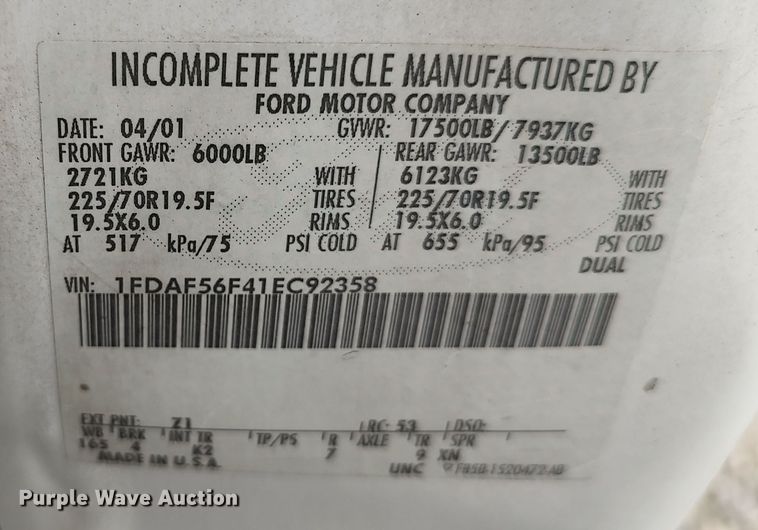 image for item LK9129 2001 Ford F550 Super Duty  bucket truck