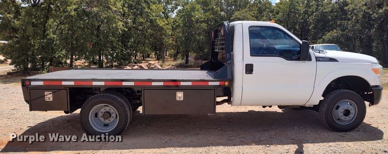 image for item LK9157 2015 Ford F350 Super Duty XL  flatbed pickup truck