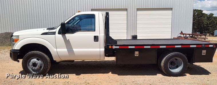 image for item LK9157 2015 Ford F350 Super Duty XL  flatbed pickup truck
