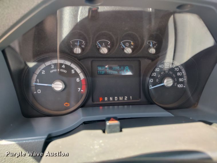 image for item LK9157 2015 Ford F350 Super Duty XL  flatbed pickup truck