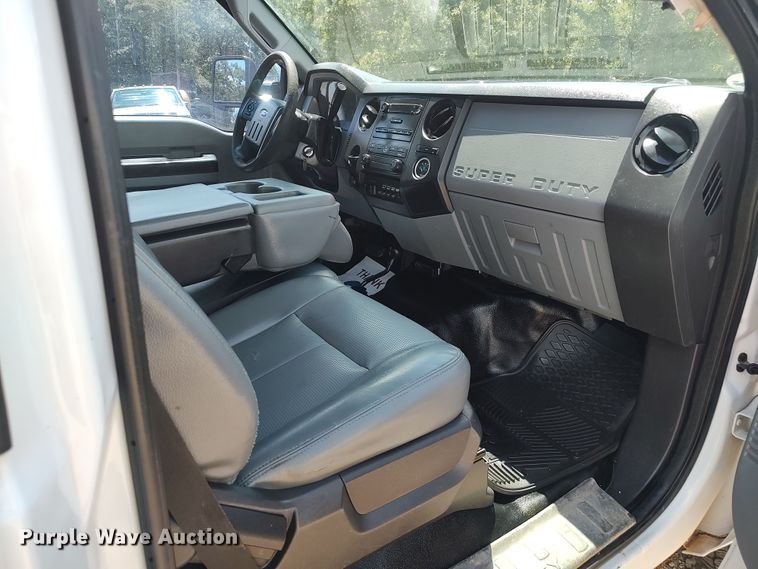 image for item LK9157 2015 Ford F350 Super Duty XL  flatbed pickup truck