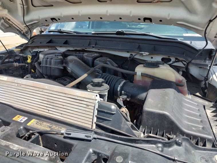 image for item LK9157 2015 Ford F350 Super Duty XL  flatbed pickup truck