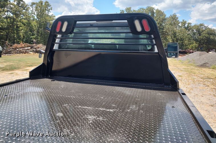 image for item LK9159 2016 Ford F350 Super Duty XL  flatbed pickup truck