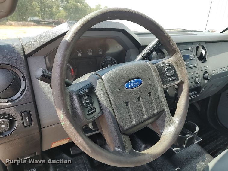 image for item LK9159 2016 Ford F350 Super Duty XL  flatbed pickup truck