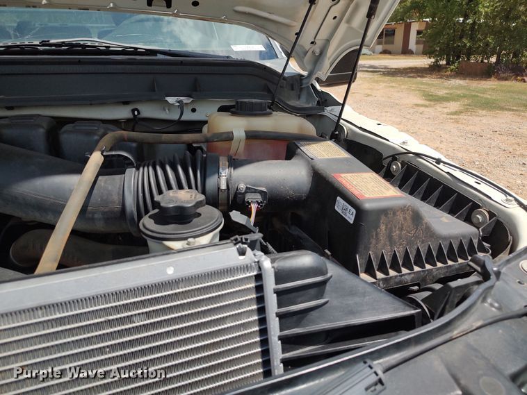 image for item LK9159 2016 Ford F350 Super Duty XL  flatbed pickup truck