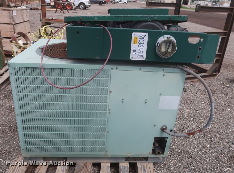 image for item LK9178 Carrier Weathermaker  AC unit