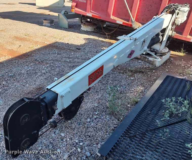 image for item LK9197 IMT 5016  crane