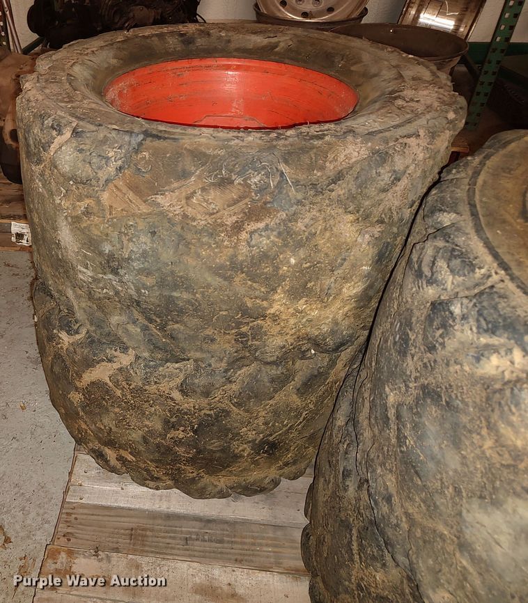 image for item LK9199 (4) Galaxy tires