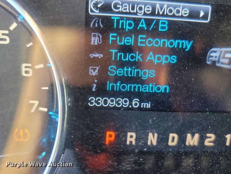 image for item LM9697 2013 Ford F150  SuperCrew pickup truck