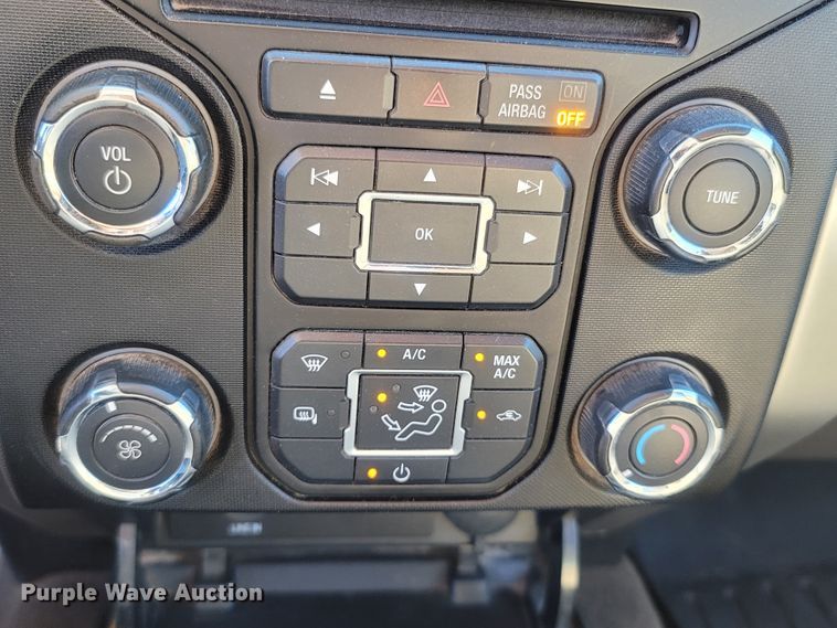 image for item LM9697 2013 Ford F150  SuperCrew pickup truck