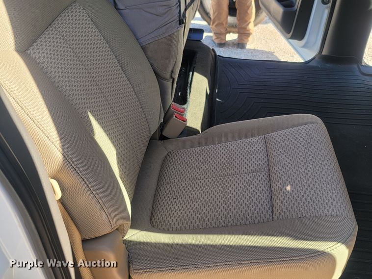 image for item LM9697 2013 Ford F150  SuperCrew pickup truck