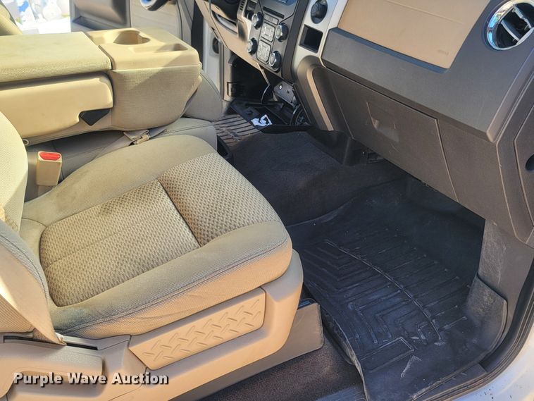 image for item LM9697 2013 Ford F150  SuperCrew pickup truck