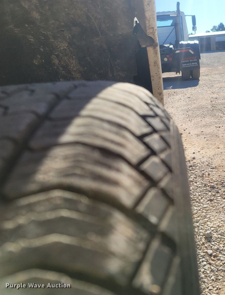 image for item LM9697 2013 Ford F150  SuperCrew pickup truck