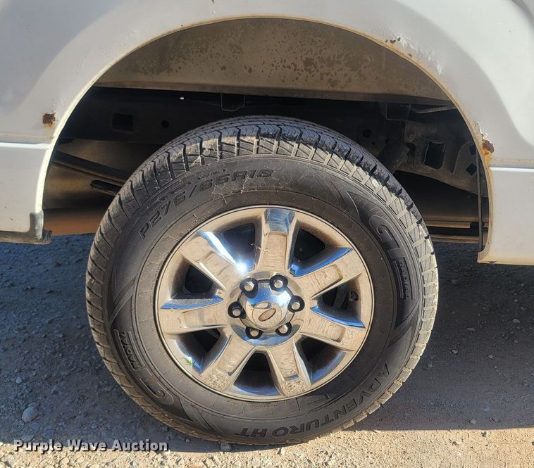 image for item LM9697 2013 Ford F150  SuperCrew pickup truck