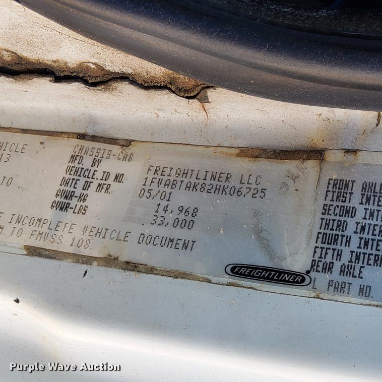 image for item LM9703 2002 Freightliner FL70  truck cab and chassis