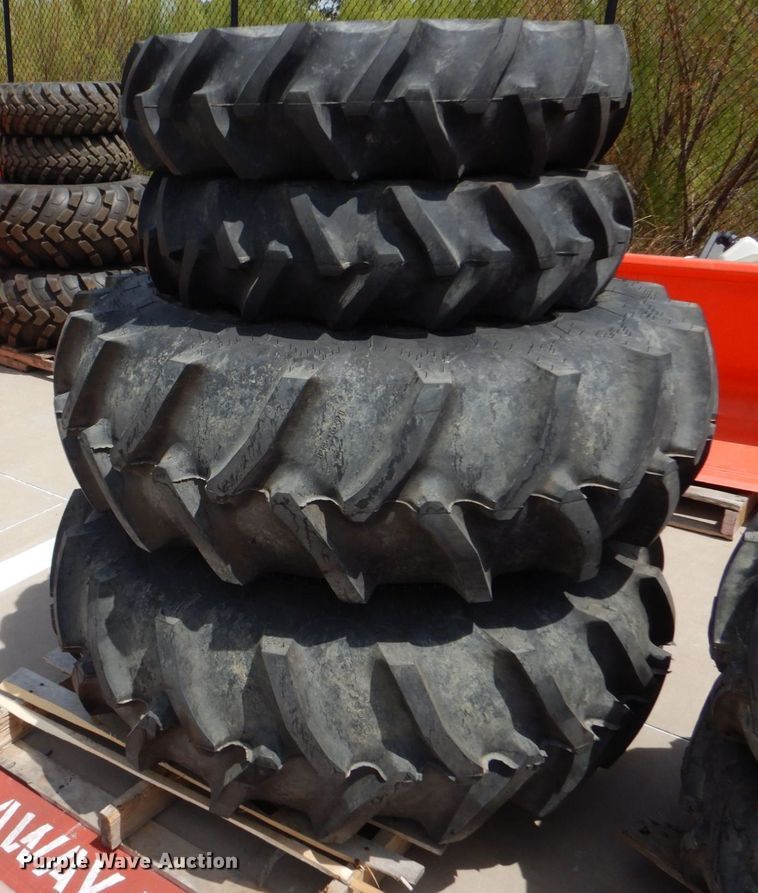 (4) tractor tires and wheels in Grapevine, TX Item LS9832 sold