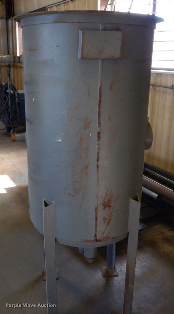 image for item LS9852 Kelco  sandblasting cabinet