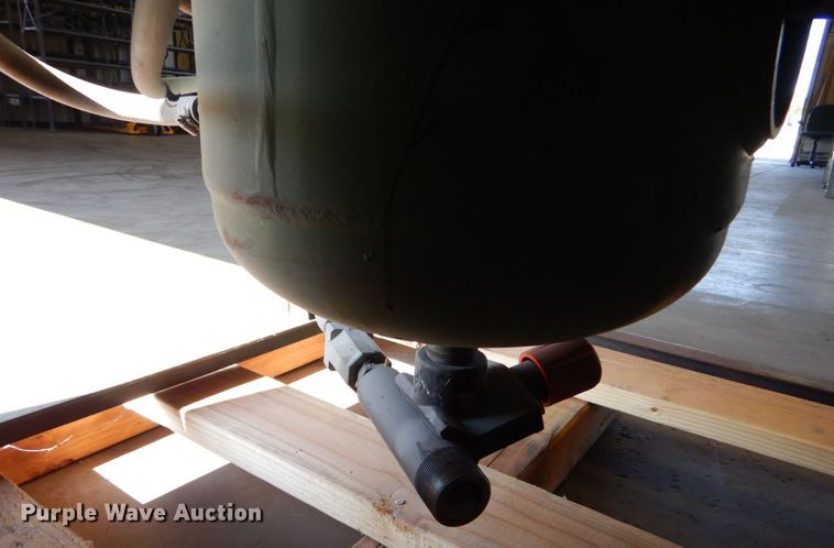 image for item LS9852 Kelco  sandblasting cabinet