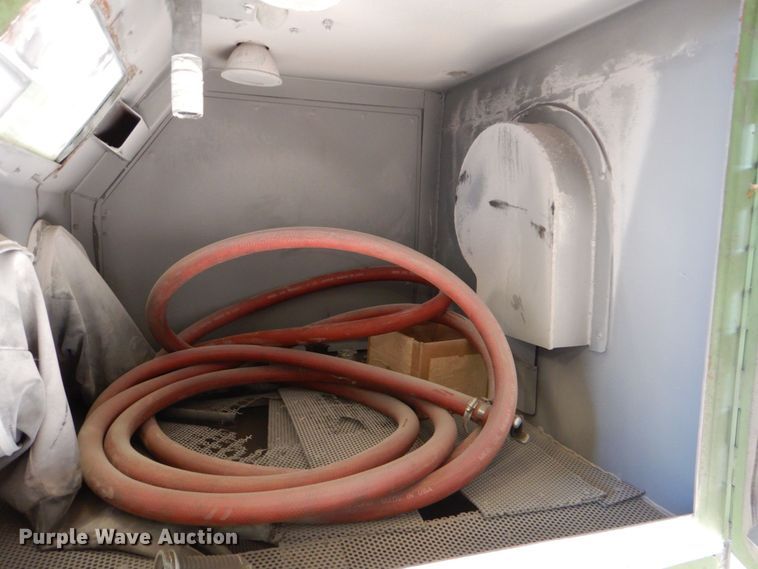 image for item LS9852 Kelco  sandblasting cabinet