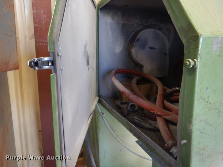 image for item LS9852 Kelco  sandblasting cabinet