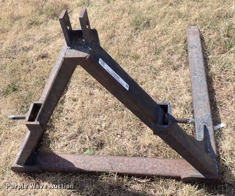 image for item LU9495 Hay forks