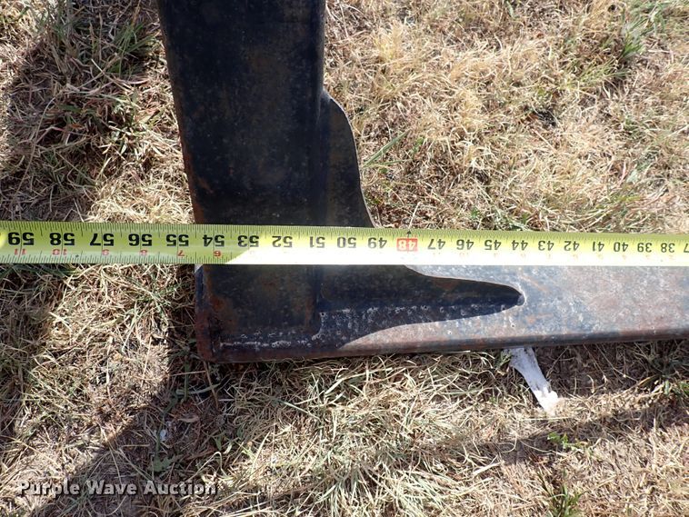 image for item LU9495 Hay forks