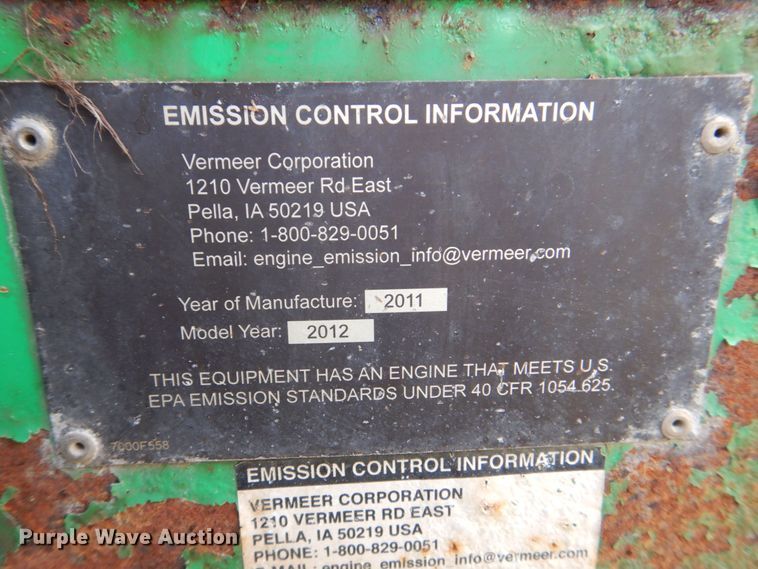 image for item MF9220 2012 Vermeer BC600XL  wood chipper