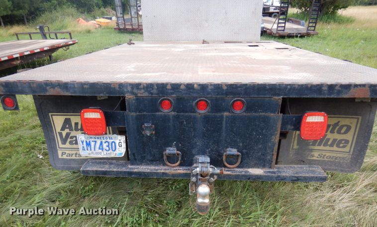 image for item MF9762 1997 Freightliner FL50  flatbed truck