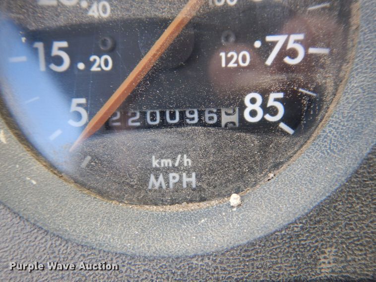 image for item MF9762 1997 Freightliner FL50  flatbed truck