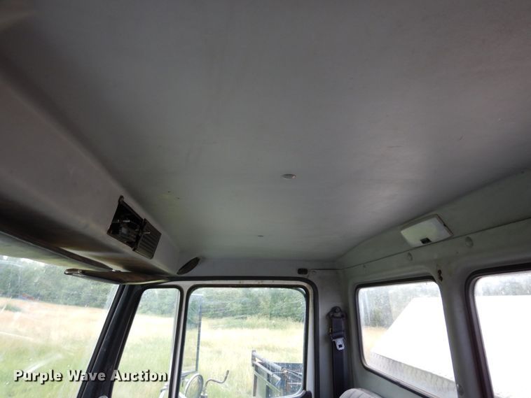 image for item MF9762 1997 Freightliner FL50  flatbed truck