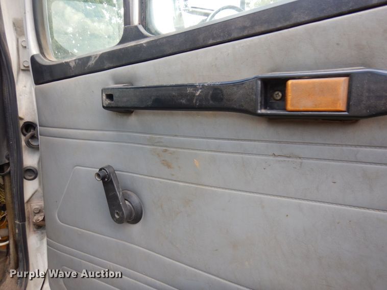 image for item MF9762 1997 Freightliner FL50  flatbed truck