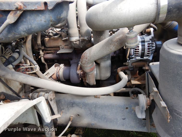 image for item MF9762 1997 Freightliner FL50  flatbed truck