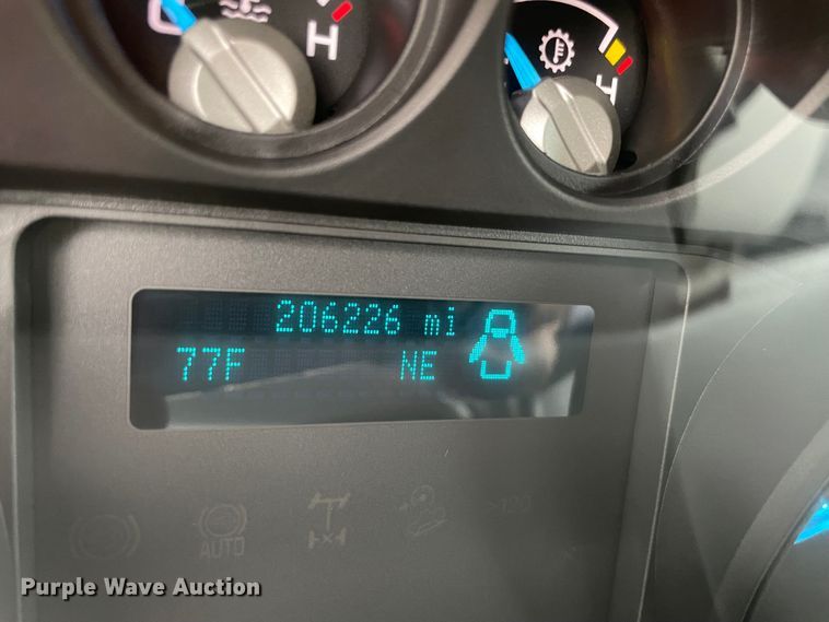 image for item MJ9085 2015 Ford F550 Super Duty  utility / service truck