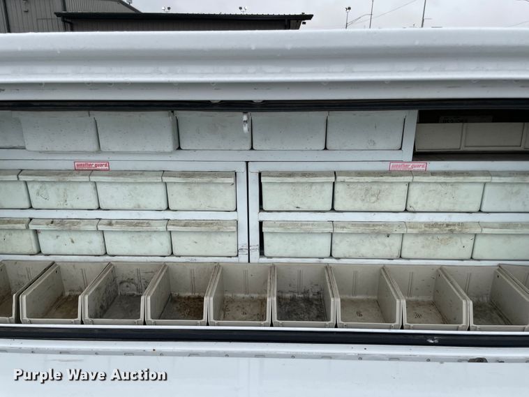 image for item MJ9085 2015 Ford F550 Super Duty  utility / service truck