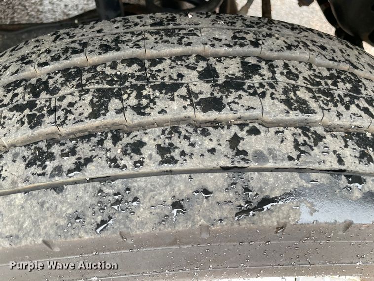 image for item MJ9085 2015 Ford F550 Super Duty  utility / service truck