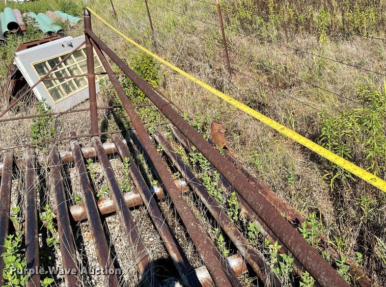 image for item MJ9118 Cattle guard