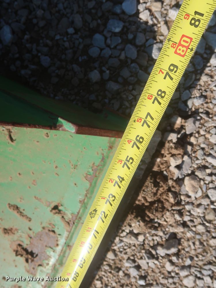 image for item MJ9120 John Deere  tractor loader bucket