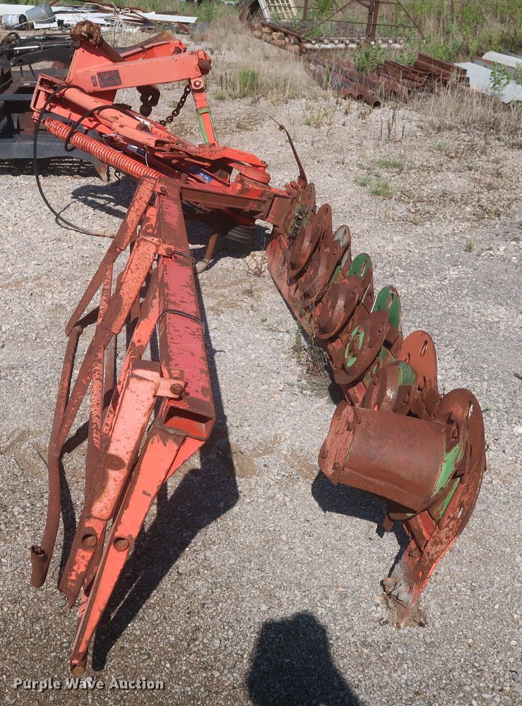 image for item MJ9124 Kuhn GMD700-GII  disc mower